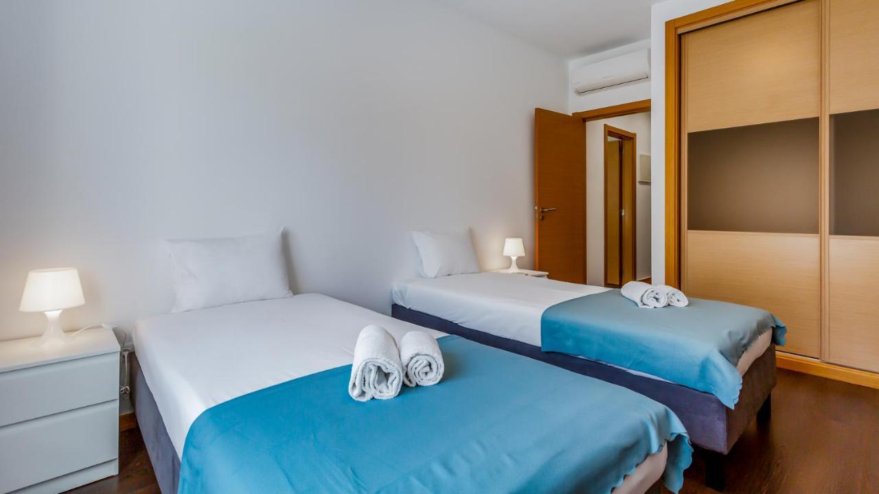 Luminous 2 Bdr Apartment W/Pool By Lovelystay Albufeira Dış mekan fotoğraf