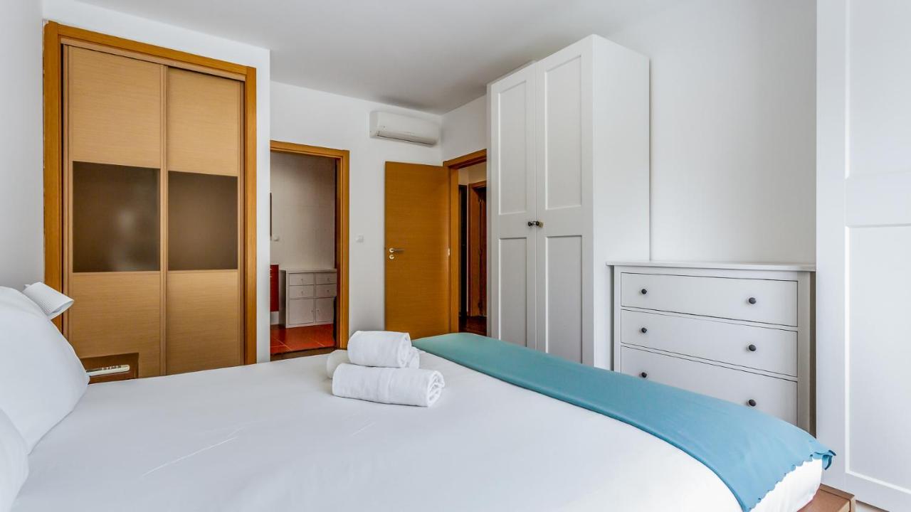 Luminous 2 Bdr Apartment W/Pool By Lovelystay Albufeira Dış mekan fotoğraf